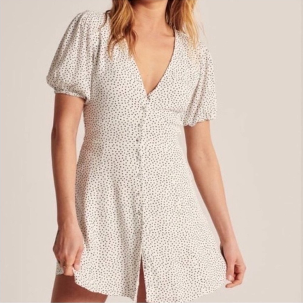 Abercrombie & Fitch Black and White Mini Dress size small
